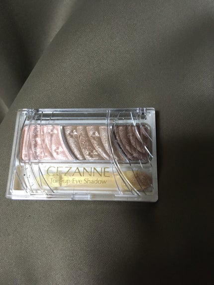 トーンアップアイシャドウ/CEZANNE/アイシャドウパレットを使ったクチコミ(1枚目)