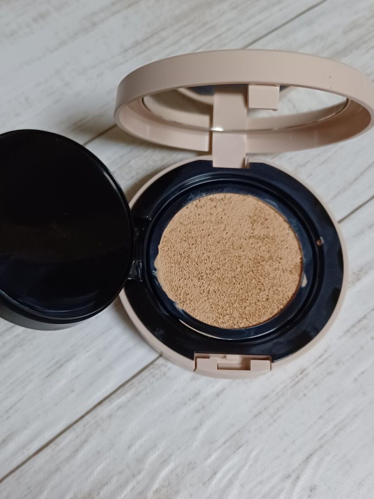 クッションファンデーション/CEZANNE/クッションファンデーションを使ったクチコミ(3枚目)