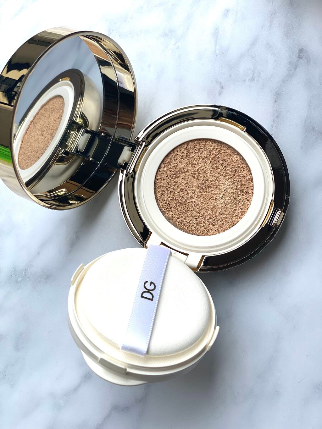 ソーラーグロウ ヘルシーグロウ クッションファンデーション/DOLCE&GABBANA BEAUTY/クッションファンデーションを使ったクチコミ(2枚目)