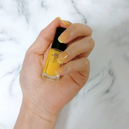 ネイルホリック Juicy color YE503/ネイルホリック/マニキュアを使ったクチコミ(2枚目)