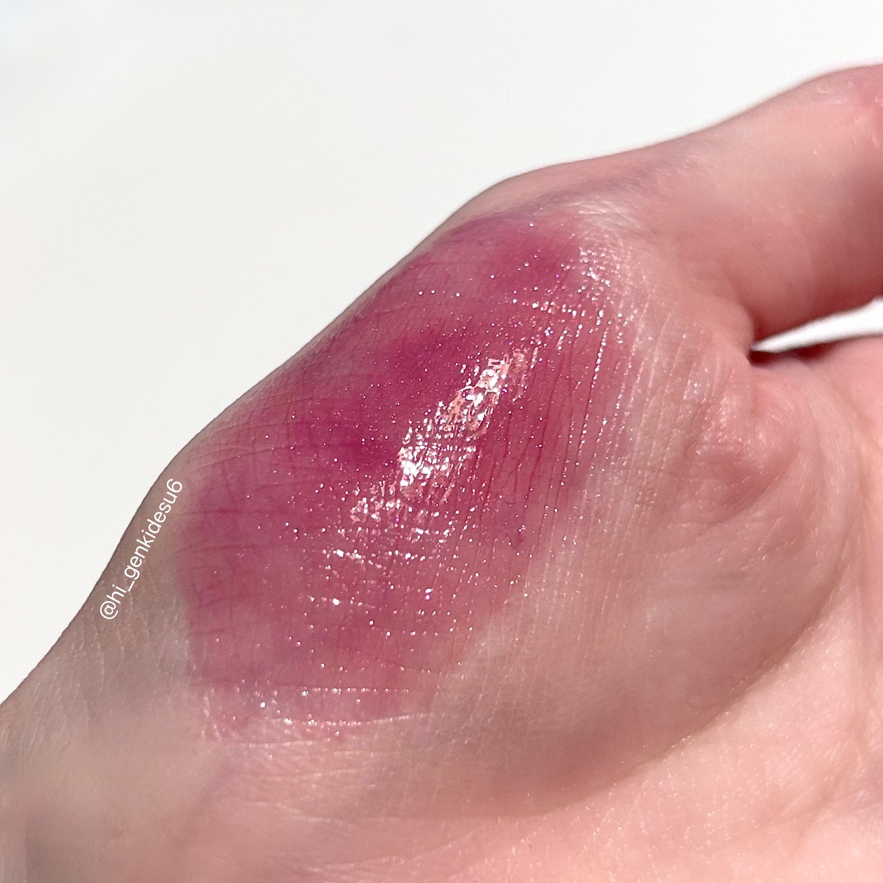 ジューシーラスティングティント/rom&nd/リップティントを使ったクチコミ（2枚目）