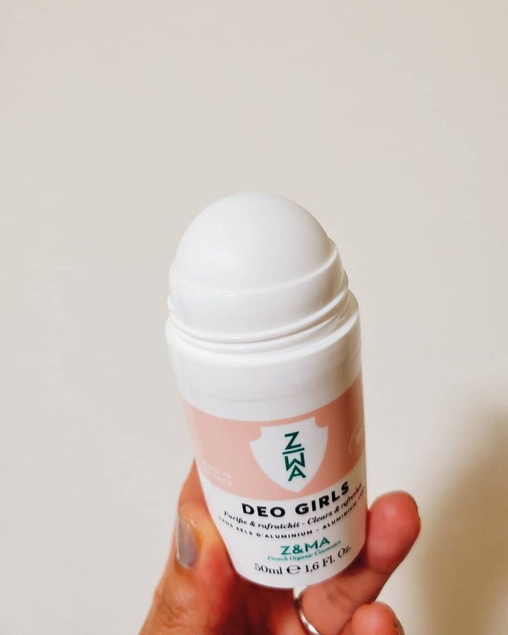 リフレッシュロールオン デオガールズ/Z&MA/デオドラント・制汗剤を使ったクチコミ(3枚目)