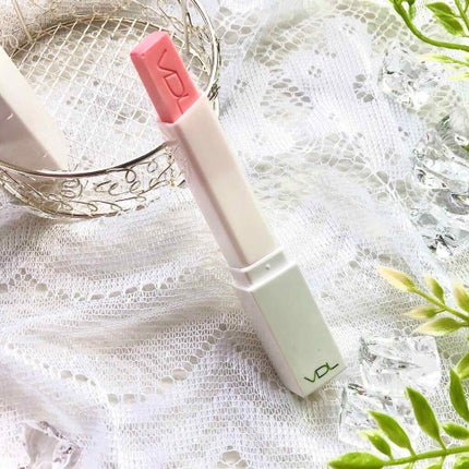EXPERT COLOR LIP CUBE MARBLE GLOW (エクスパート カラー リップ キューブ マーブル グロウ)/VDL/口紅を使ったクチコミ(2枚目)