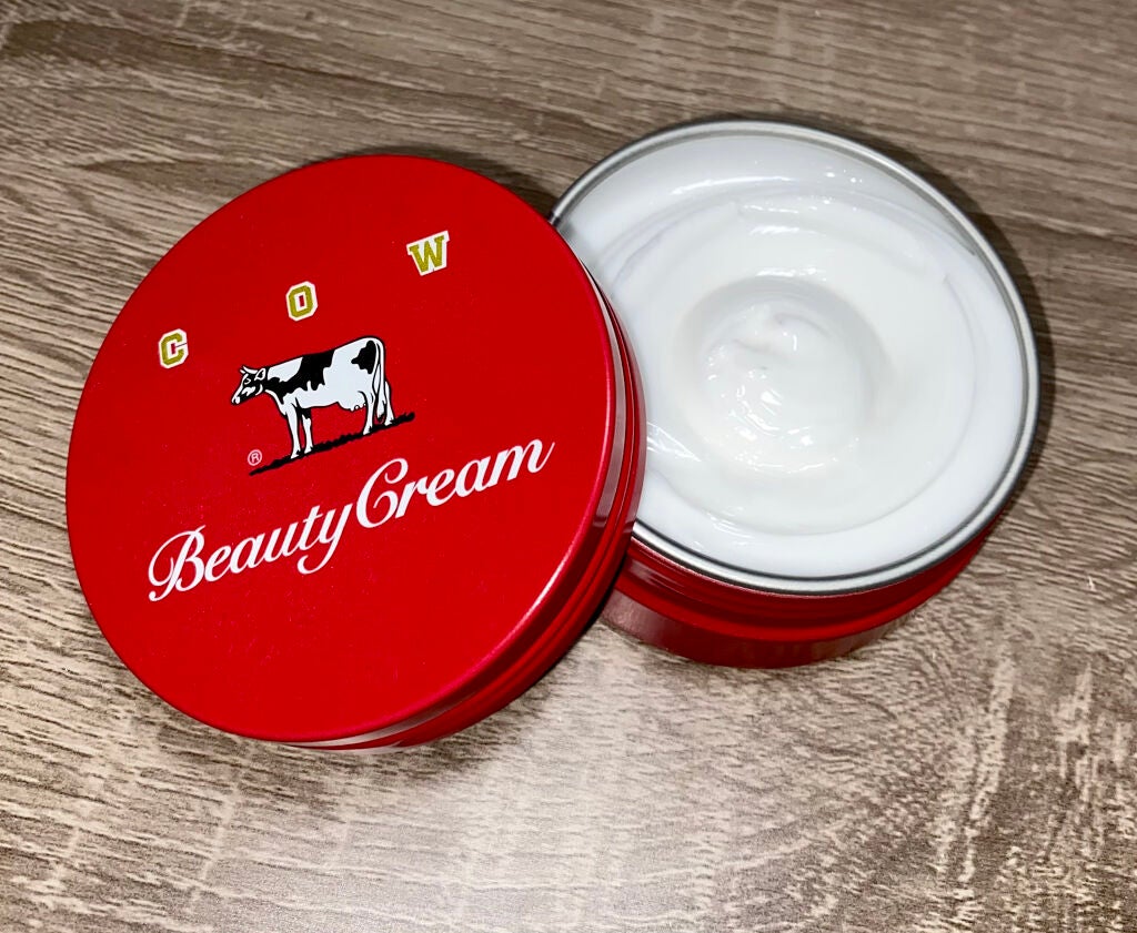 カウブランド 赤箱ビューティクリーム/カウブランド/ボディクリームを使ったクチコミ(2枚目)