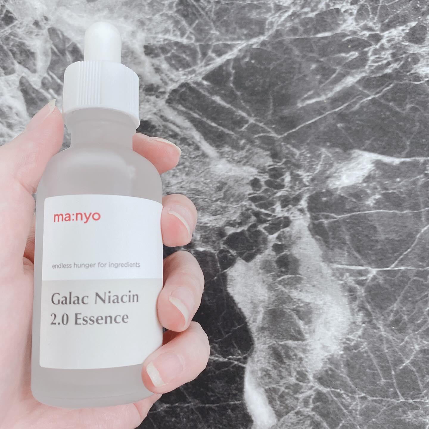 ガラクナイアシン2.0エッセンス/manyo/美容液を使ったクチコミ（2枚目）