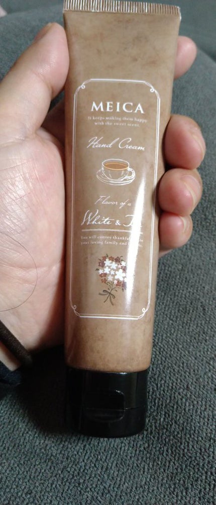 MEICA ハンドクリーム ホワイト&ティーのクチコミ「【使った商品】
MEICA
ハンドクリーム ホワイト&ティー
【商品の特徴】
ベタつきなし
.....」(1枚目)