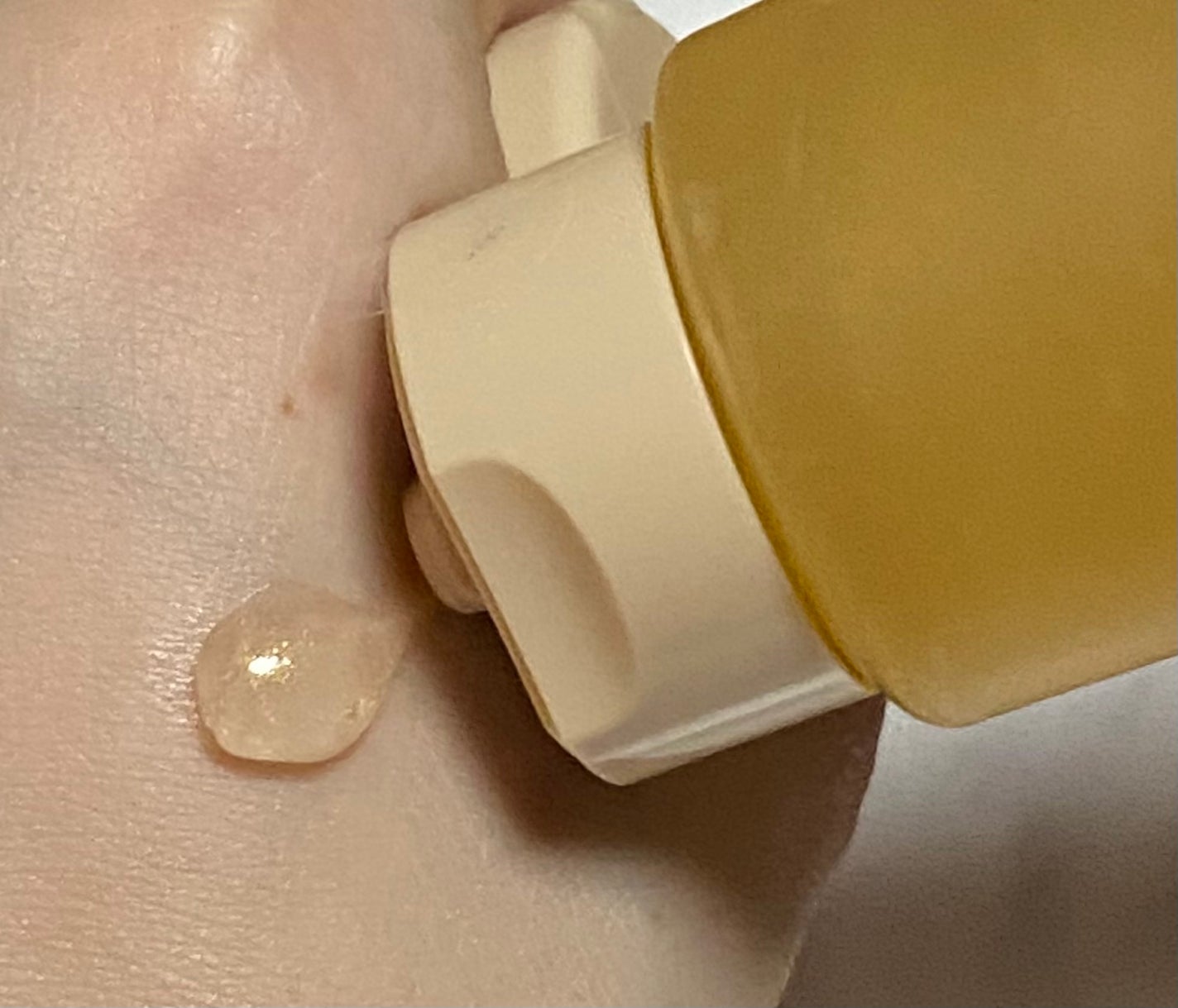 グロッシーパールジェル(キンモクセイ)/mythm/ヘアジェルを使ったクチコミ(2枚目)