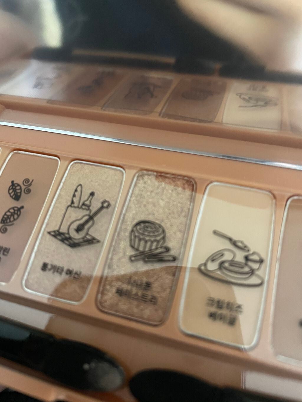 プレイカラー アイシャドウ/ETUDE/アイシャドウパレットを使ったクチコミ(3枚目)