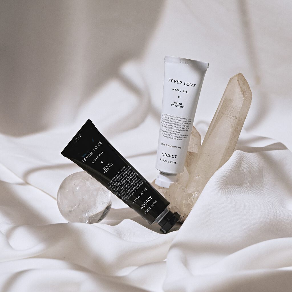 Addct ネイキッド ソリッドパフューム