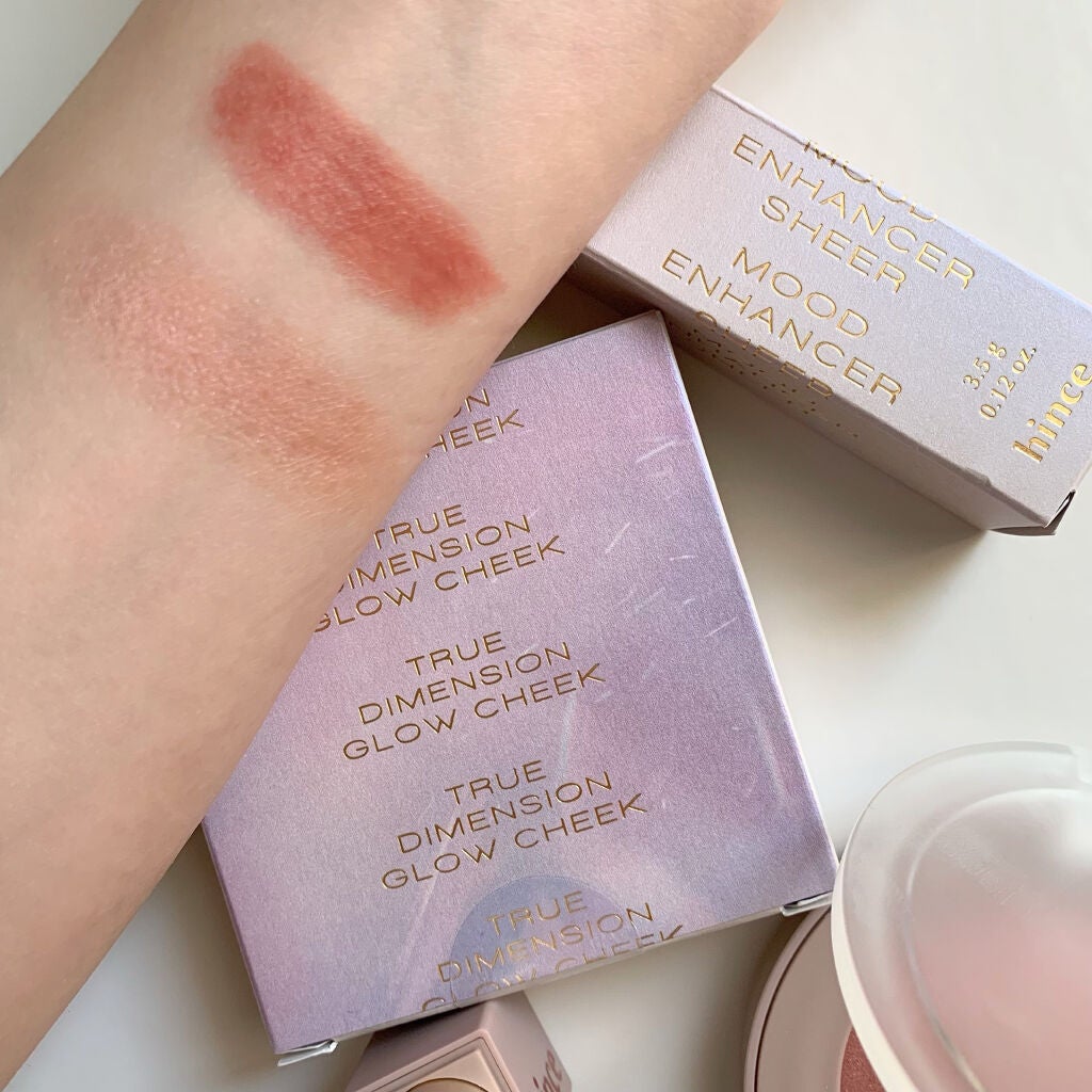 トゥルーディメンショングロウチーク/hince/パウダーチークを使ったクチコミ(3枚目)