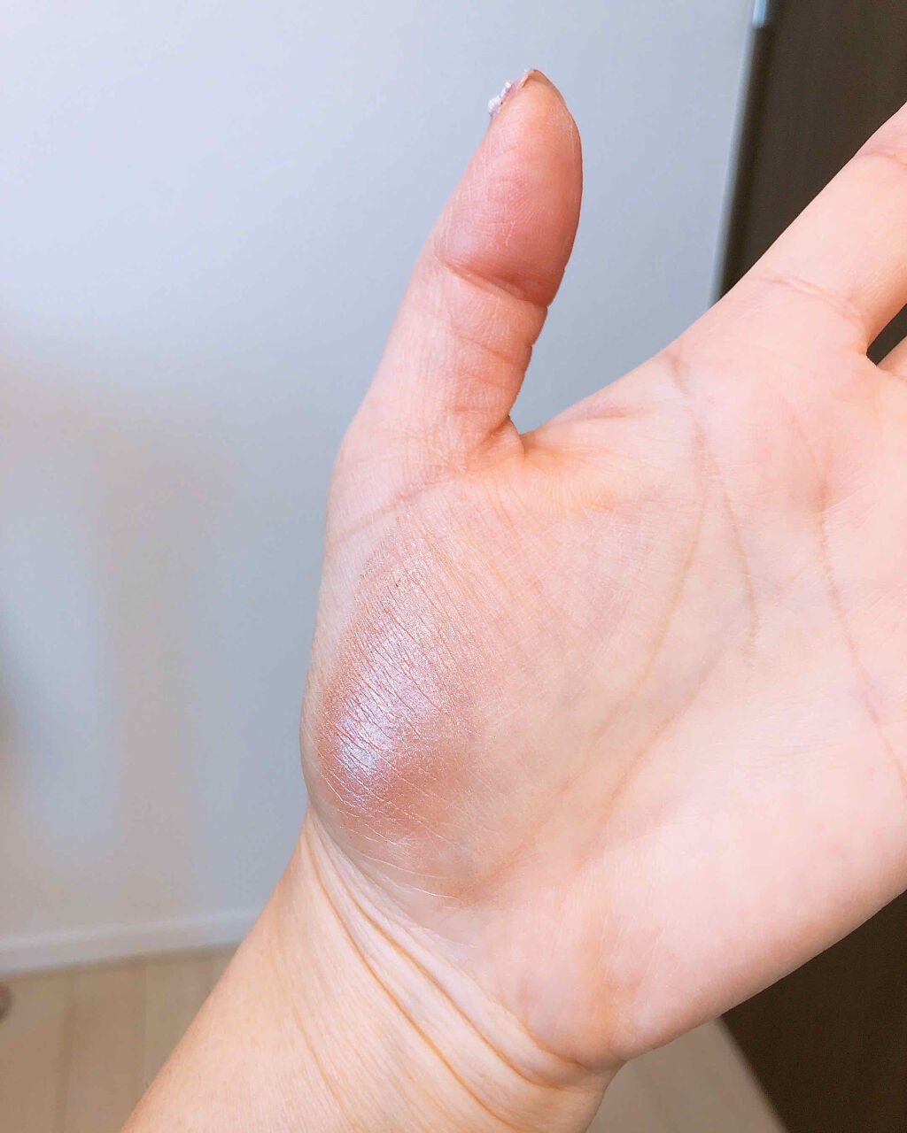 フェイスイルミネーター/ローラ メルシエ/パウダーハイライトを使ったクチコミ(2枚目)