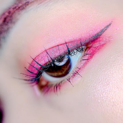 コンパクトアディクション “エターナル イン ピンク”/ADDICTION/アイシャドウパレットを使ったクチコミ(6枚目)