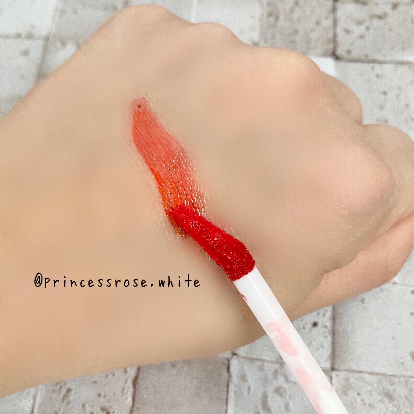 アピュー ジューシーパン ティント/A’pieu/リップティントを使ったクチコミ（3枚目）