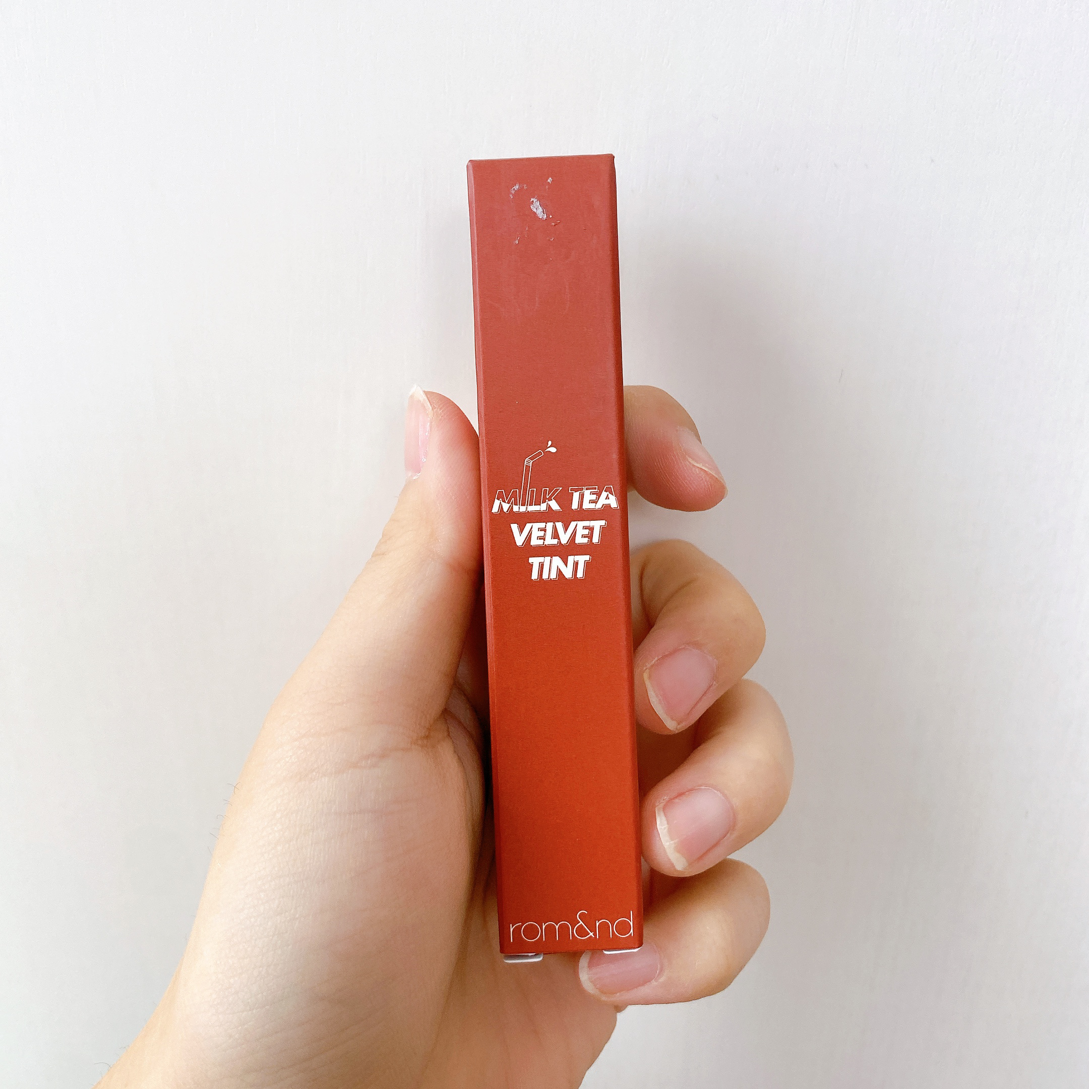 ミルクティーベルベットティント 01 レッドティー/rom&nd/リップティントを使ったクチコミ（1枚目）