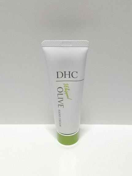 DHC オリーブ ホイップ ハンドクリームのクチコミ「⭐️⭐️⭐️☆☆
軽めのハンドクリーム🌿
DHC
オリーブ ホイップ ハンドクリーム
しっ.....」(1枚目)