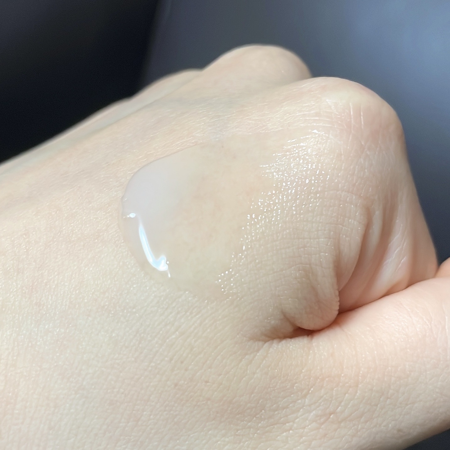 ゼロくすみ美白アンプル/MAYBENA/美容液を使ったクチコミ（3枚目）