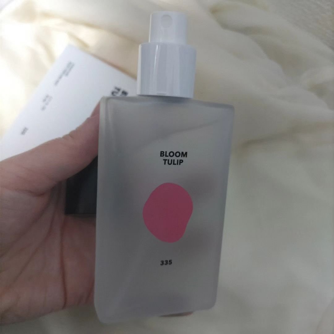 シグネチャーボディパフュームミスト BLOOM TULIP/DUFT&DOFT/香水(レディース)を使ったクチコミ（2枚目）