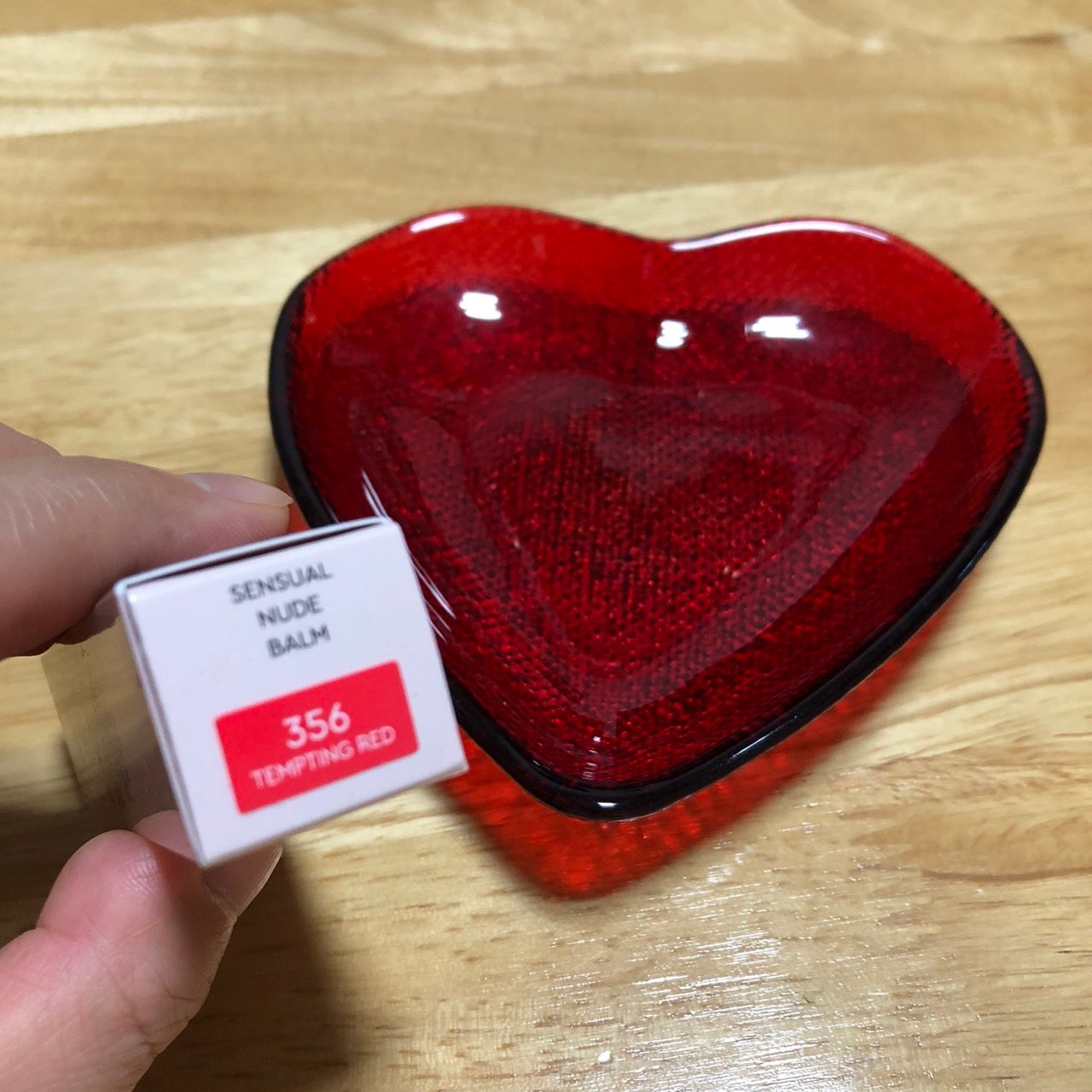 センシュアル ヌードバーム/HERA/リップバームを使ったクチコミ(2枚目)