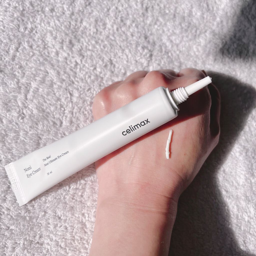 Noni eye cream/celimax/アイケア・アイクリームを使ったクチコミ（2枚目）