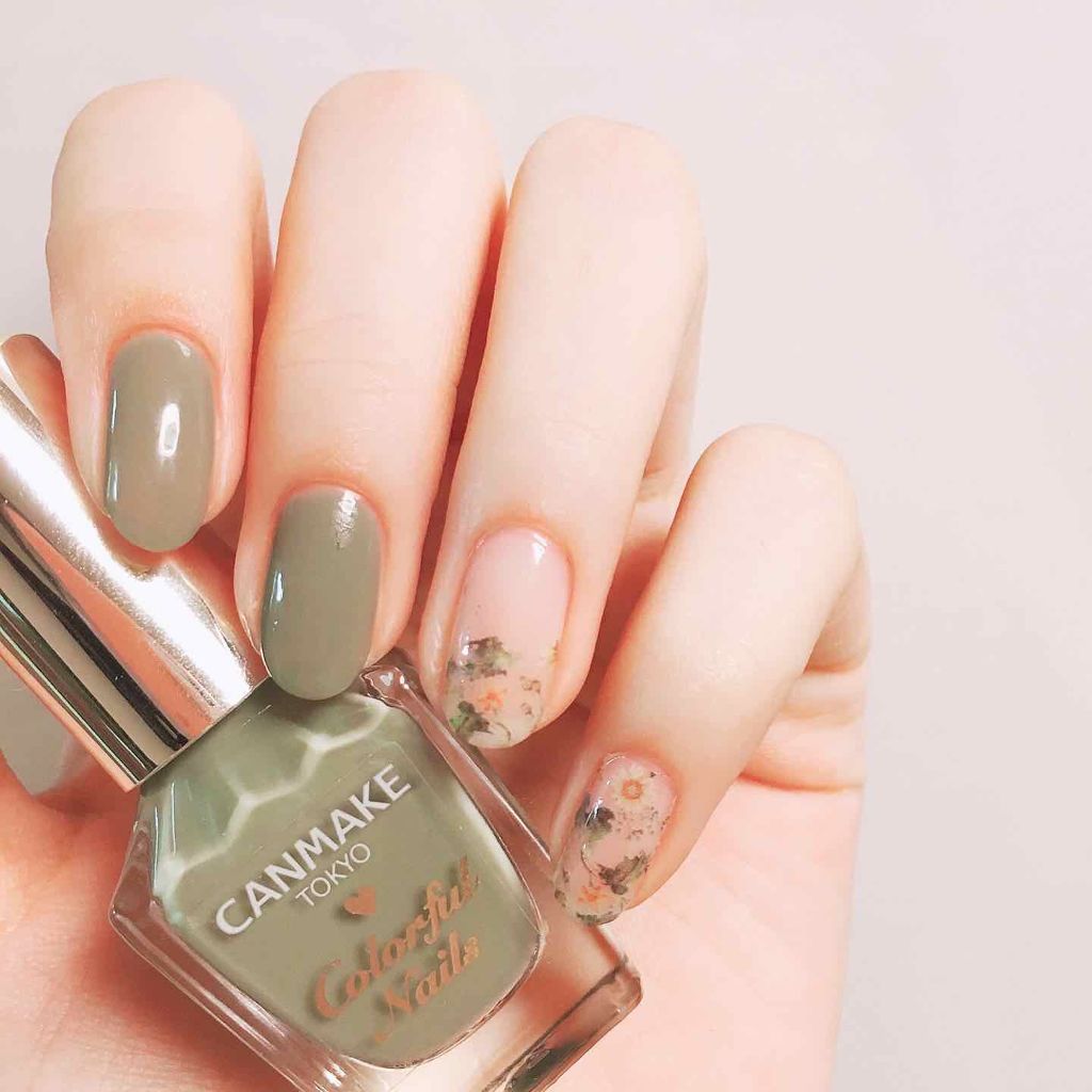 キャンメイク キャンドゥのネイル ネイルケアを使った口コミ 押し花ネイル 夏の旅行以降使ってなかった カーキネイル を久しぶりに By 敏感肌 代前半 Lips キャンメイク キャンドゥのネイル ネイルケアを使った口コミ 押し花ネイル 夏の旅行以降使ってなかった カーキネイル を久しぶりに By 敏感肌 代前半 Lips