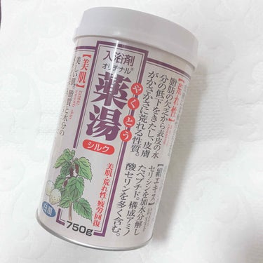 バスクリン オリヂナル 薬湯 シルクのクチコミ「こんにちは、なのかのんです(∩´͈ ᐜ `͈∩)˖*♬೨̣̥


今回ご紹介するのはこちら↓↓.....」（1枚目）