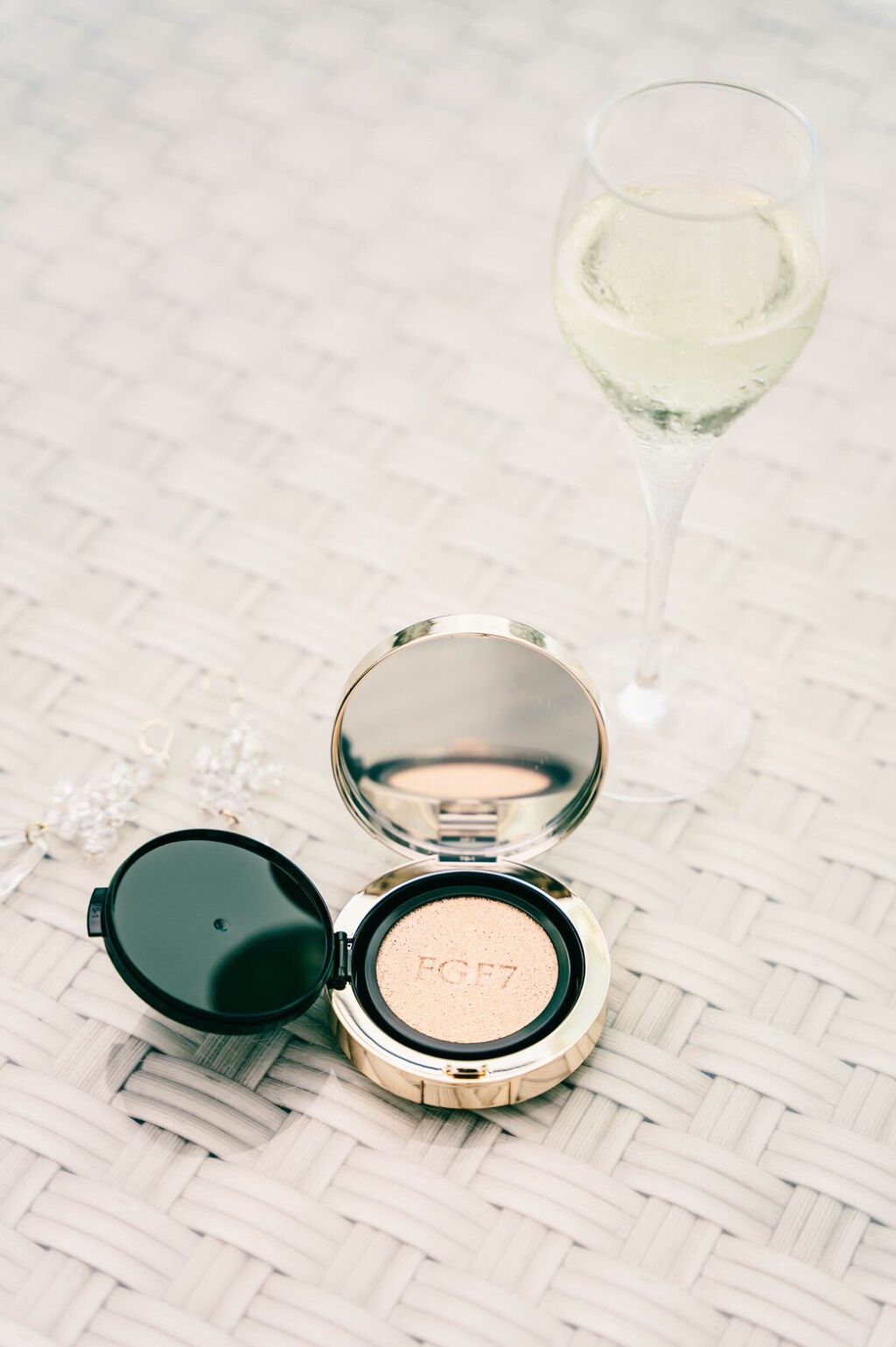 FGF7 ハイドロセルクッション/Coralhaze/クッションファンデーションを使ったクチコミ(3枚目)