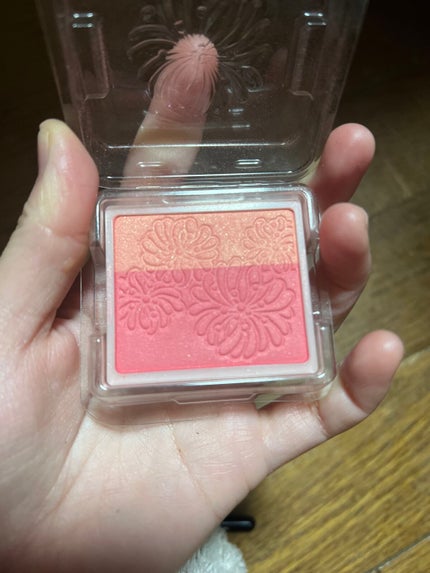 プレスト ブラッシュ 04 小さないたずら/PAUL & JOE BEAUTE/パウダーチークの画像