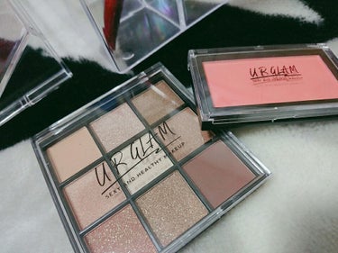 UR GLAM　BLOOMING EYE COLOR PALETTE/U R GLAM/パウダーアイシャドウを使ったクチコミ（1枚目）