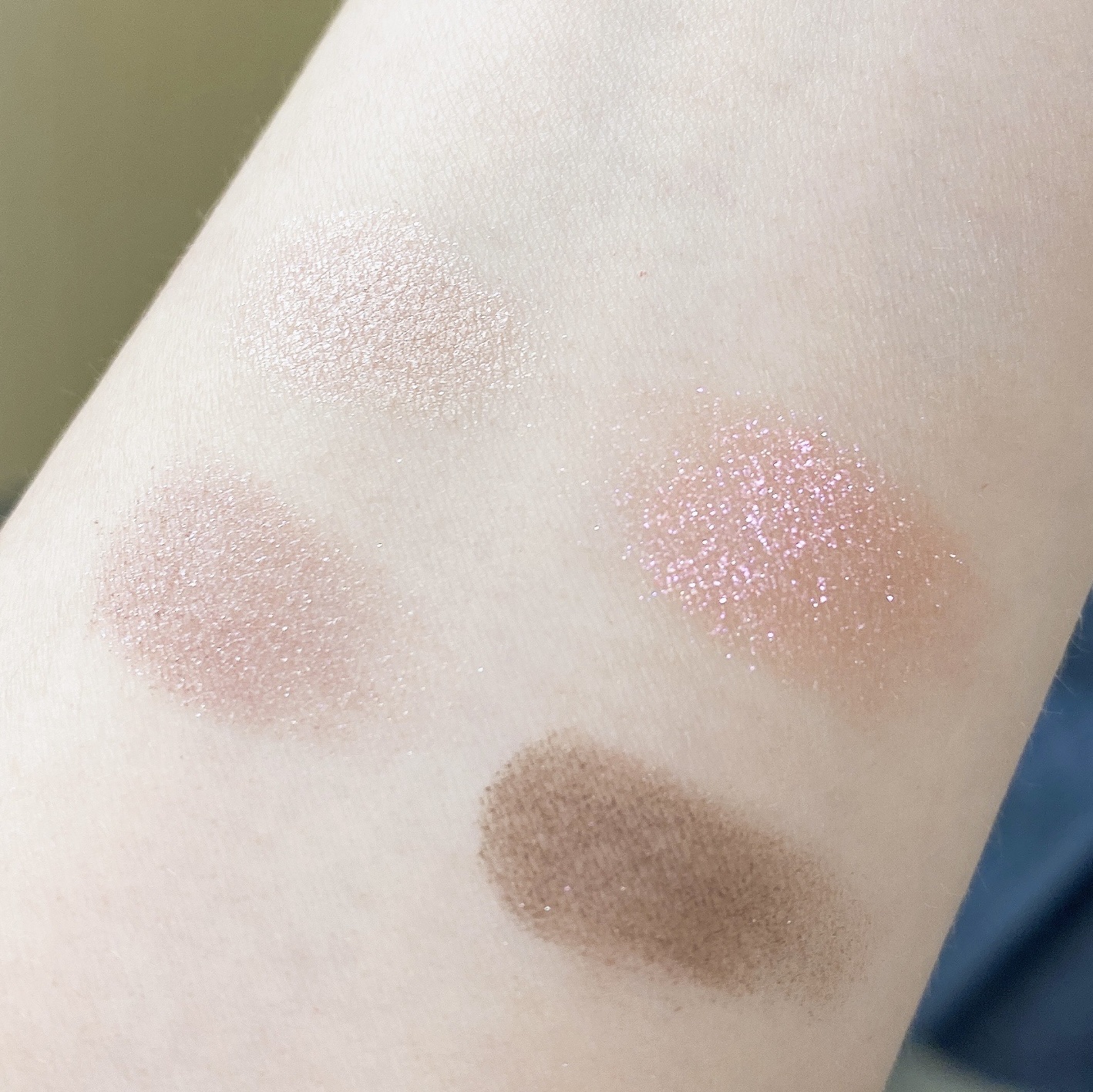 アイカラーレーション 02 Deep Rose Quartz/LUNASOL/アイシャドウパレットを使ったクチコミ（3枚目）