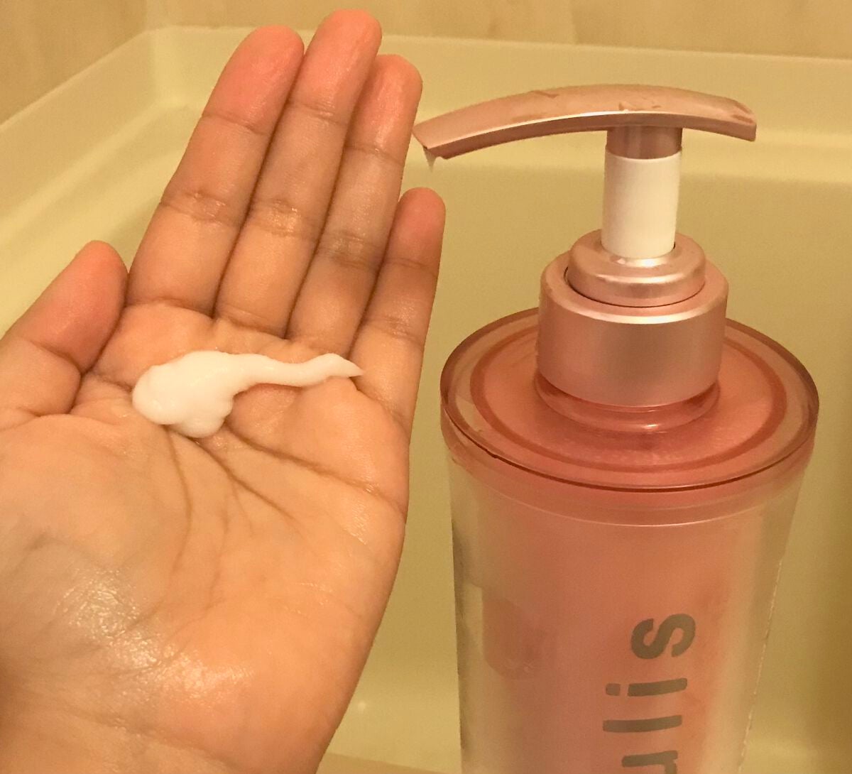 ピンクミー ウォーターコンク コントロール シャンプー/ヘアトリートメント/ululis/市販シャンプーを使ったクチコミ(4枚目)