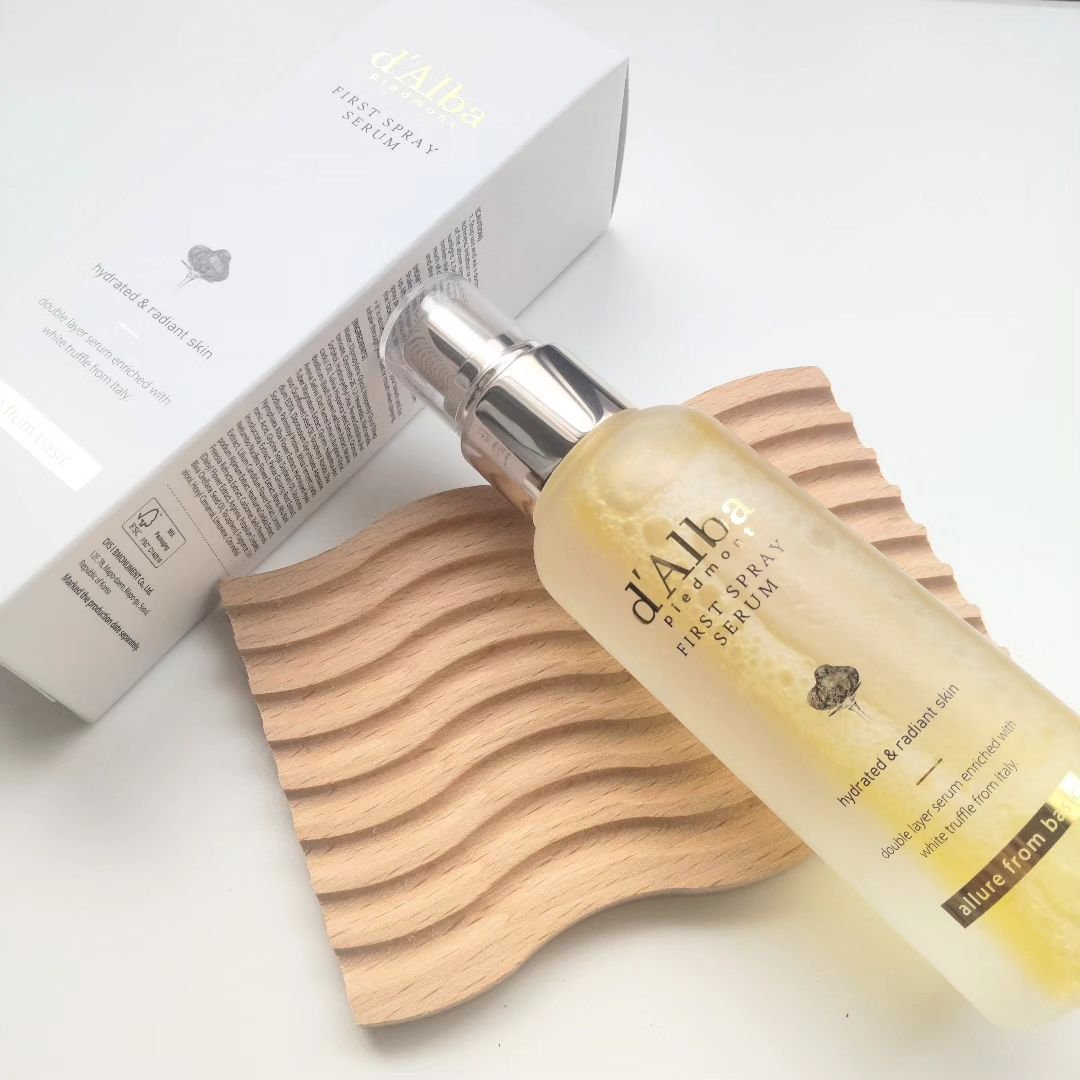 ダルバ ホワイトトリュフファーストスプレーセラム/ダルバ/ミスト状化粧水を使ったクチコミ（1枚目）