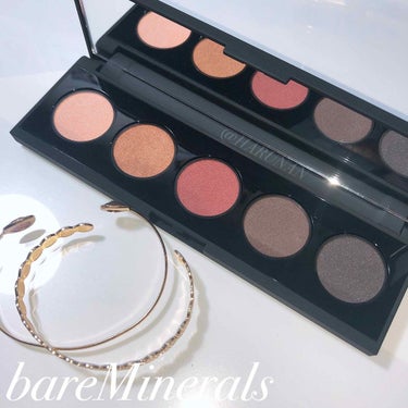 bareMinerals バウンス ＆ ブラー アイシャドウ パレットのクチコミ「
\もちっとアイシャドウ💓/


▫️bareMinerals
      バウンス＆ブラー .....」（1枚目）