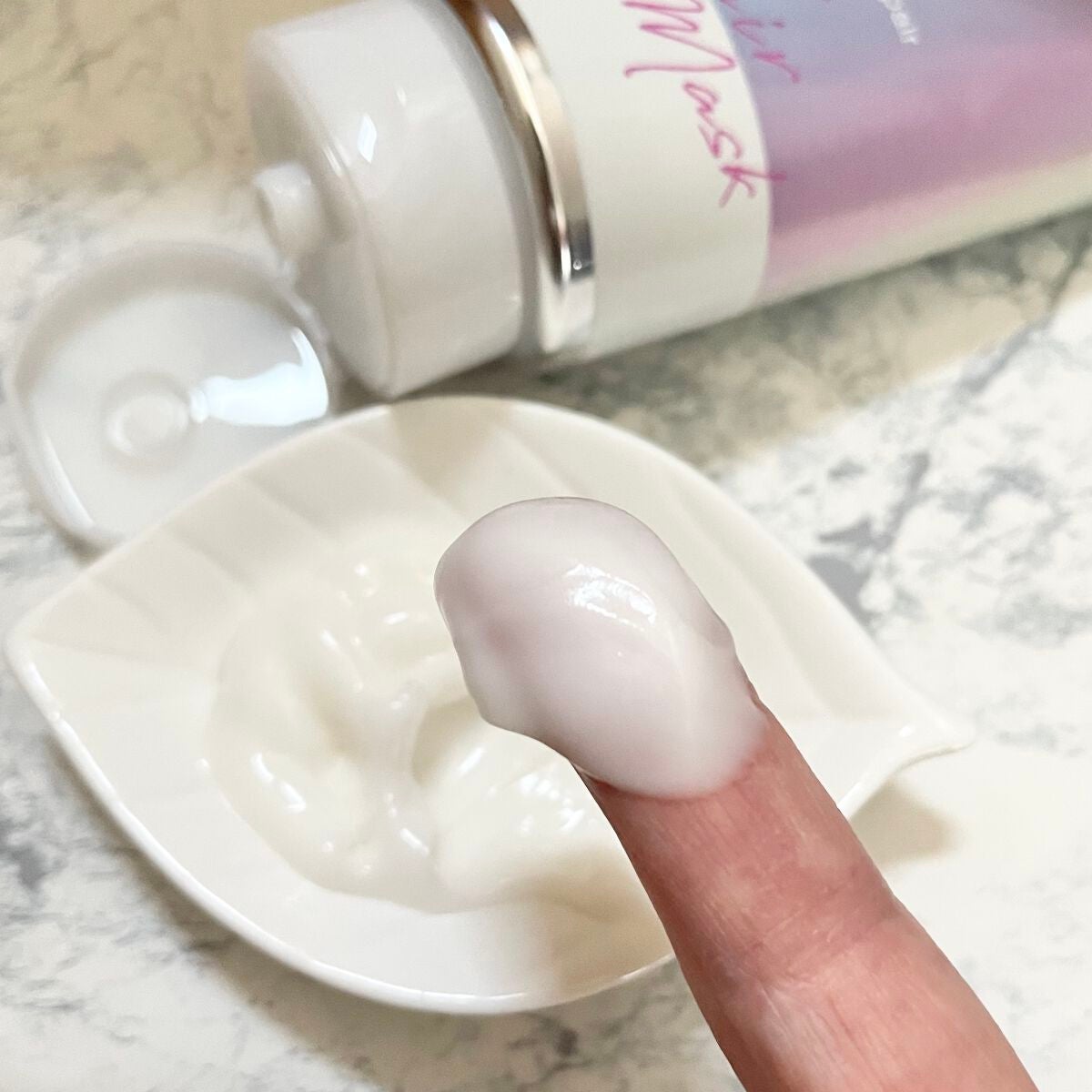 ibuharumaman on LIPS 「ヘアサロンで人気の酸熱トリートメント✨SNSの動画などでも流れ..」(5枚目)