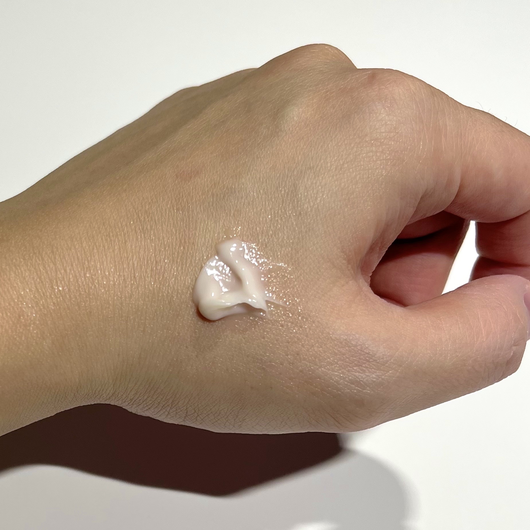 バイタルパーフェクション シュプリームクリーム コンセントレート/SHISEIDO/フェイスクリームを使ったクチコミ（3枚目）