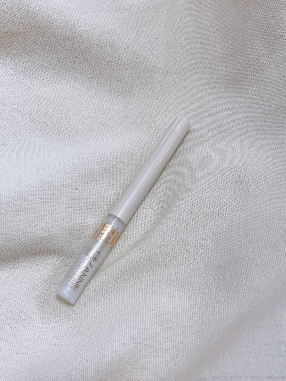 グロウリキッドライナー/CEZANNE/リキッドアイライナーを使ったクチコミ（1枚目）