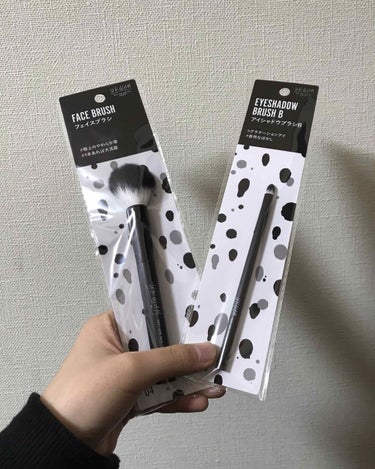 UR GLAM　FACE BRUSH/U R GLAM/メイクブラシを使ったクチコミ（1枚目）