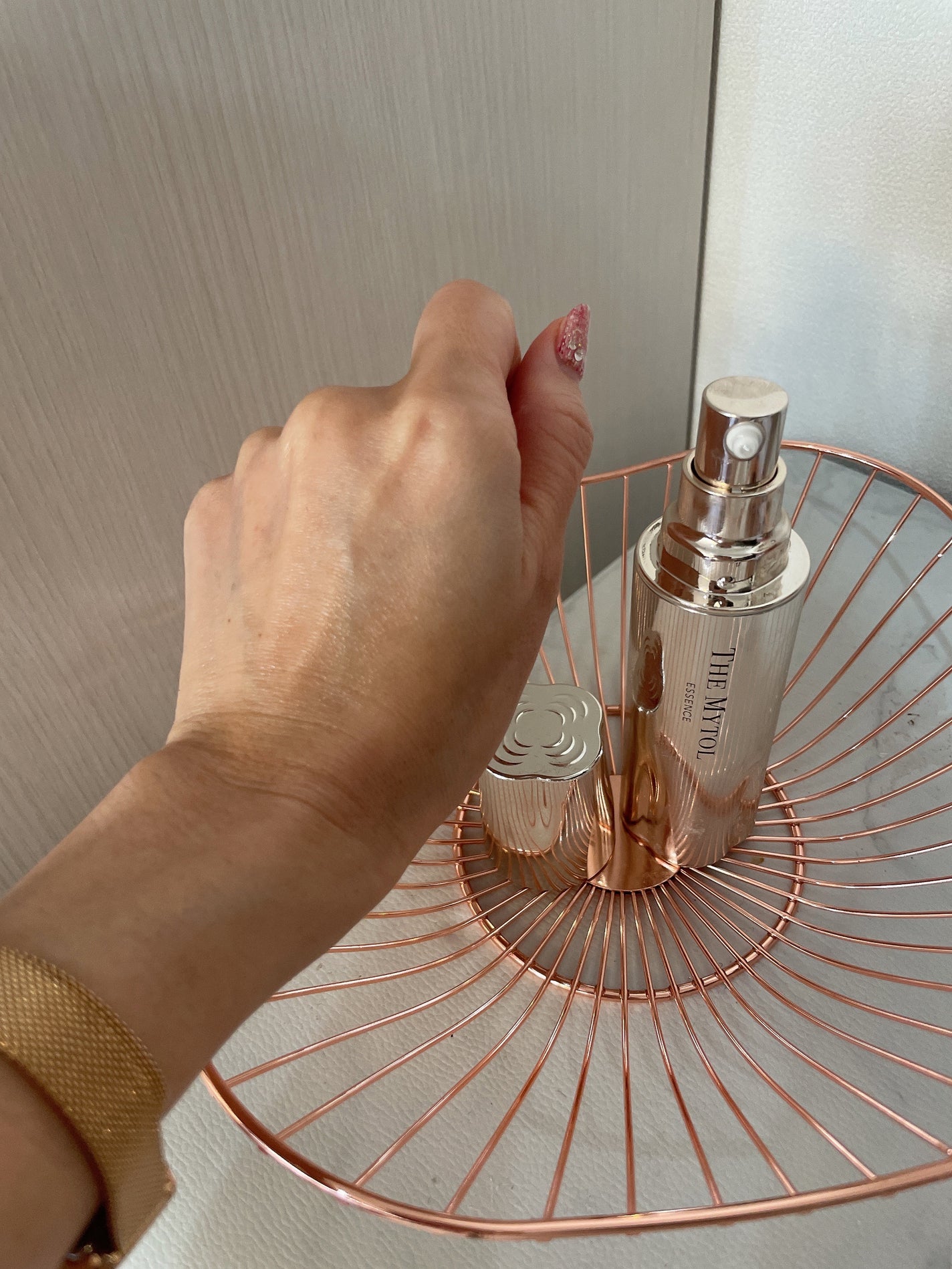 ザ マイトル エッセンス/THE MYTOL/ブースター・導入液を使ったクチコミ(5枚目)