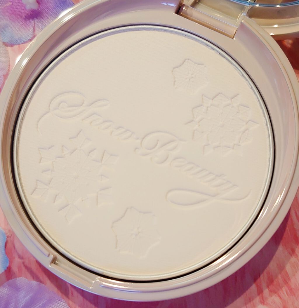 スノービューティー ホワイトニング フェイスパウダー 2020/スノービューティー/プレストパウダーを使ったクチコミ(2枚目)