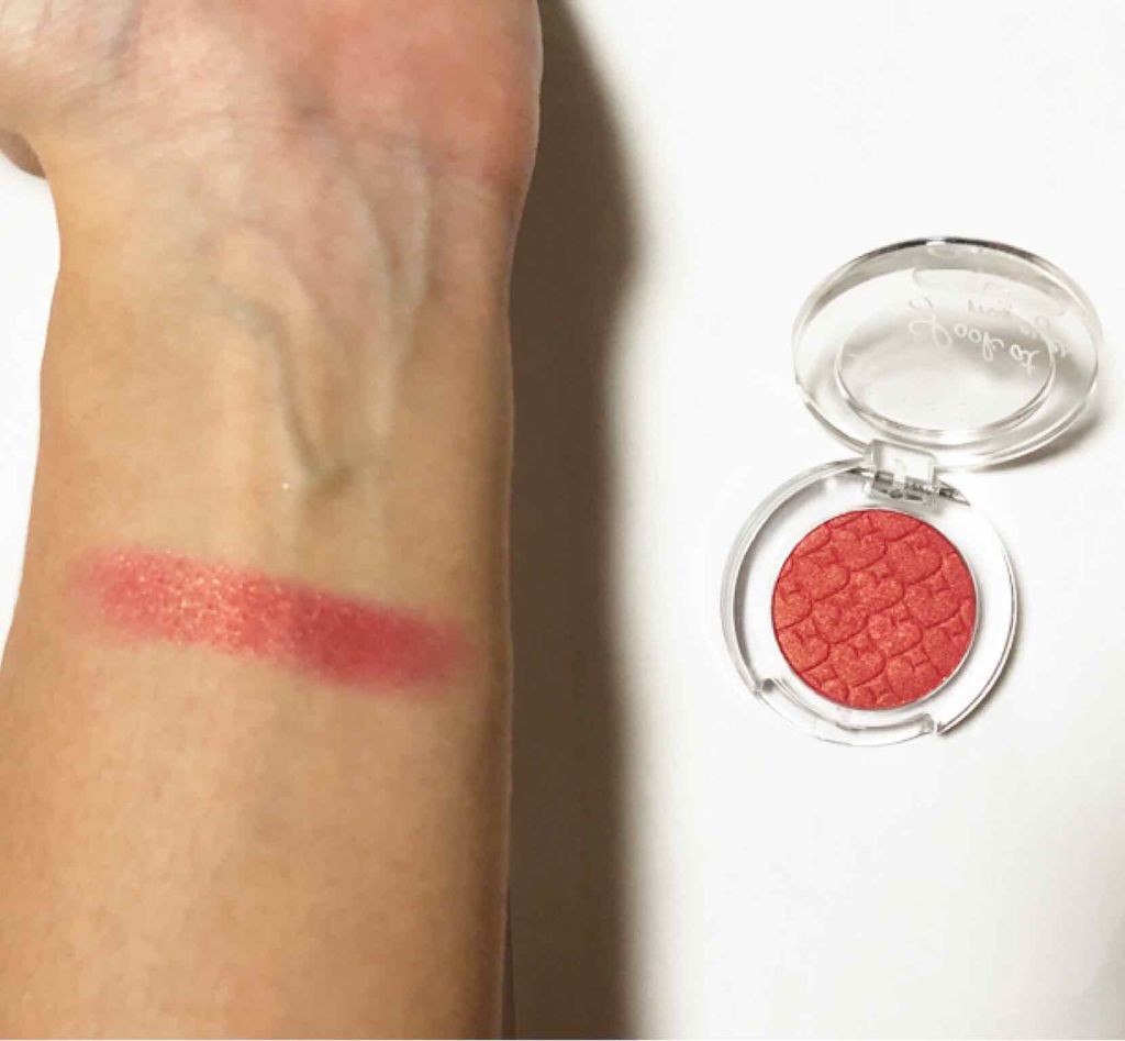 ルックアット マイアイズ RD301 ピンクレッド/ETUDE/単色アイシャドウを使ったクチコミ（2枚目）