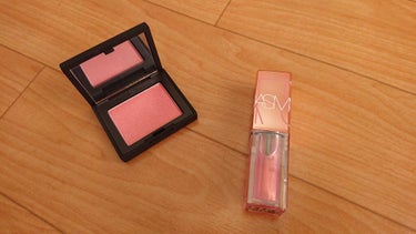 オイルインフューズド リップティント 1154/NARS/口紅を使ったクチコミ（2枚目）