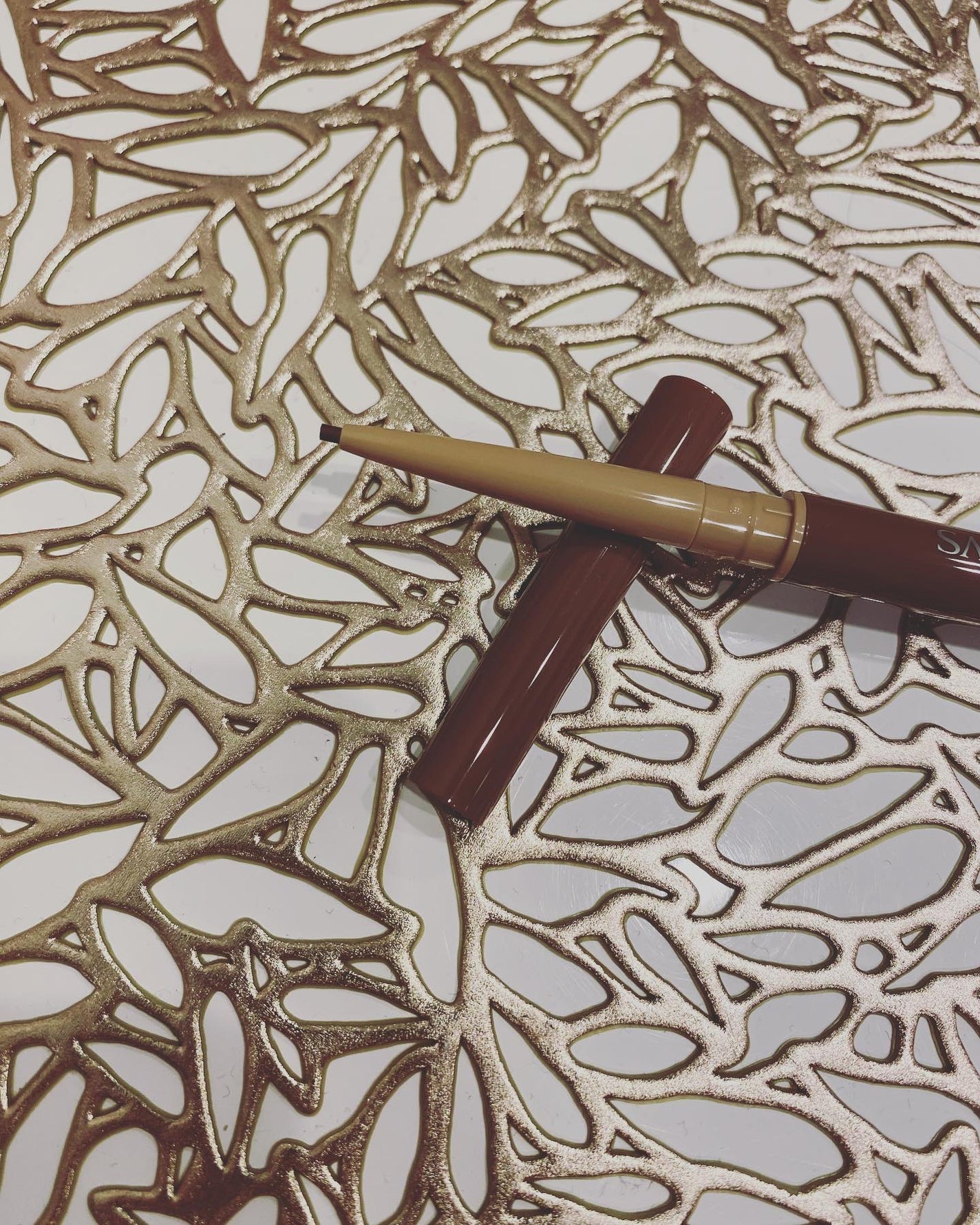 Carrie125 on LIPS 「【サナニューボーンクリーミーアイペンシルEX06(チャイグレー..」(4枚目)