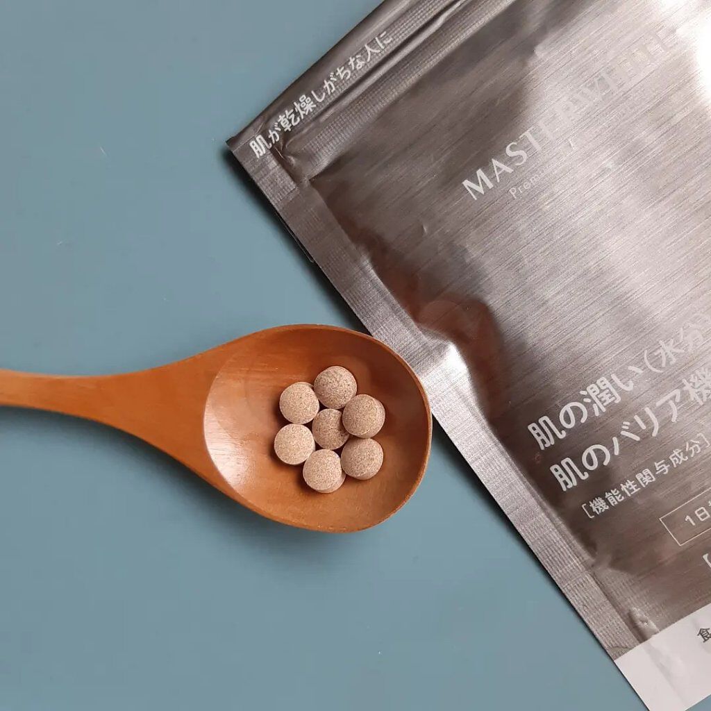 マスターホワイト/ヴィジョンステイト/美容サプリメントを使ったクチコミ（2枚目）