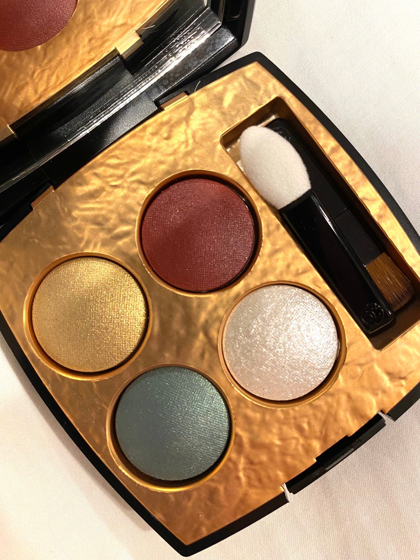 レ キャトル オンブル ビザンス /CHANEL/アイシャドウパレットを使ったクチコミ(2枚目)