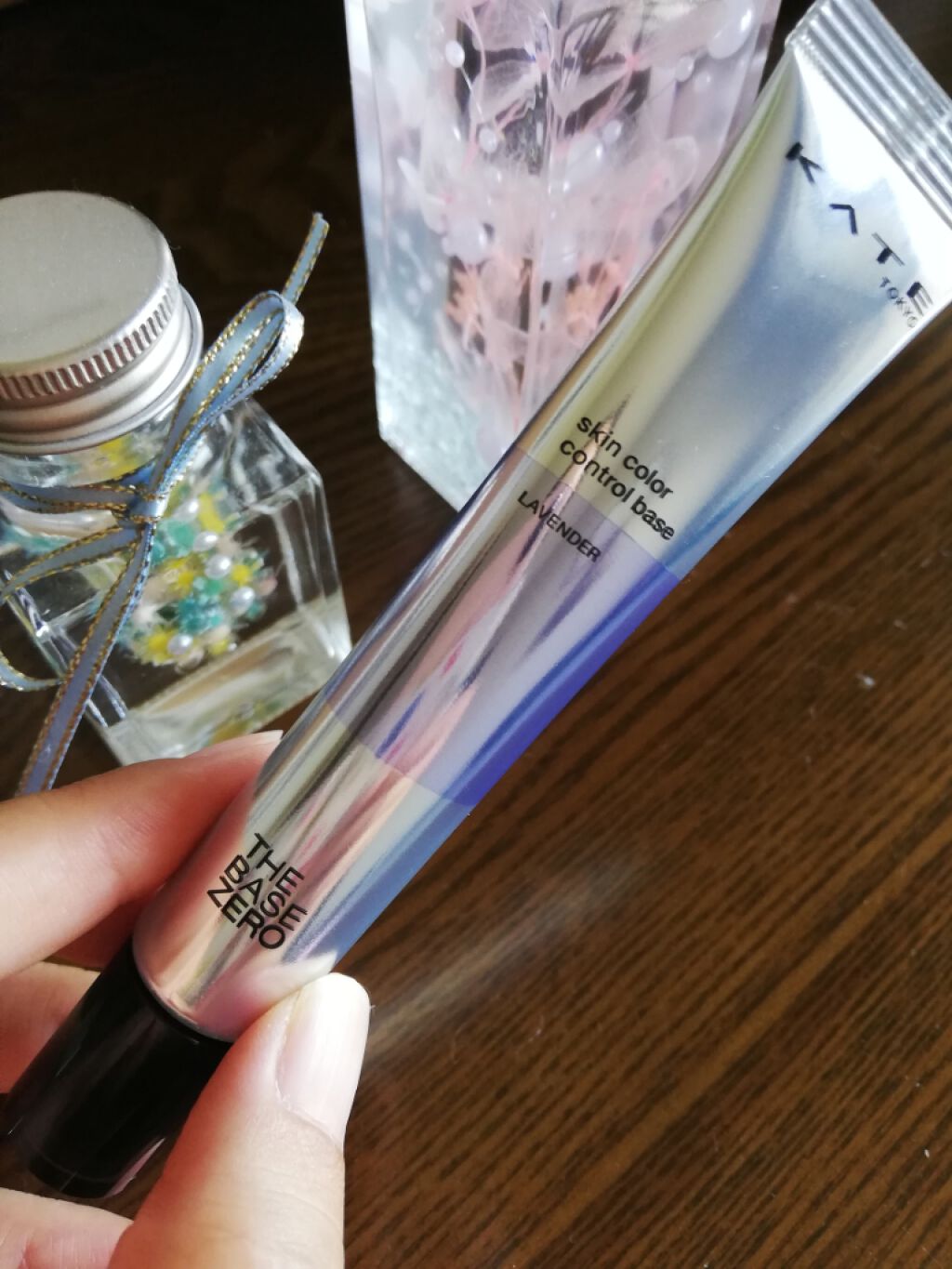 スキンカラーコントロールベース/KATE/化粧下地を使ったクチコミ（1枚目）