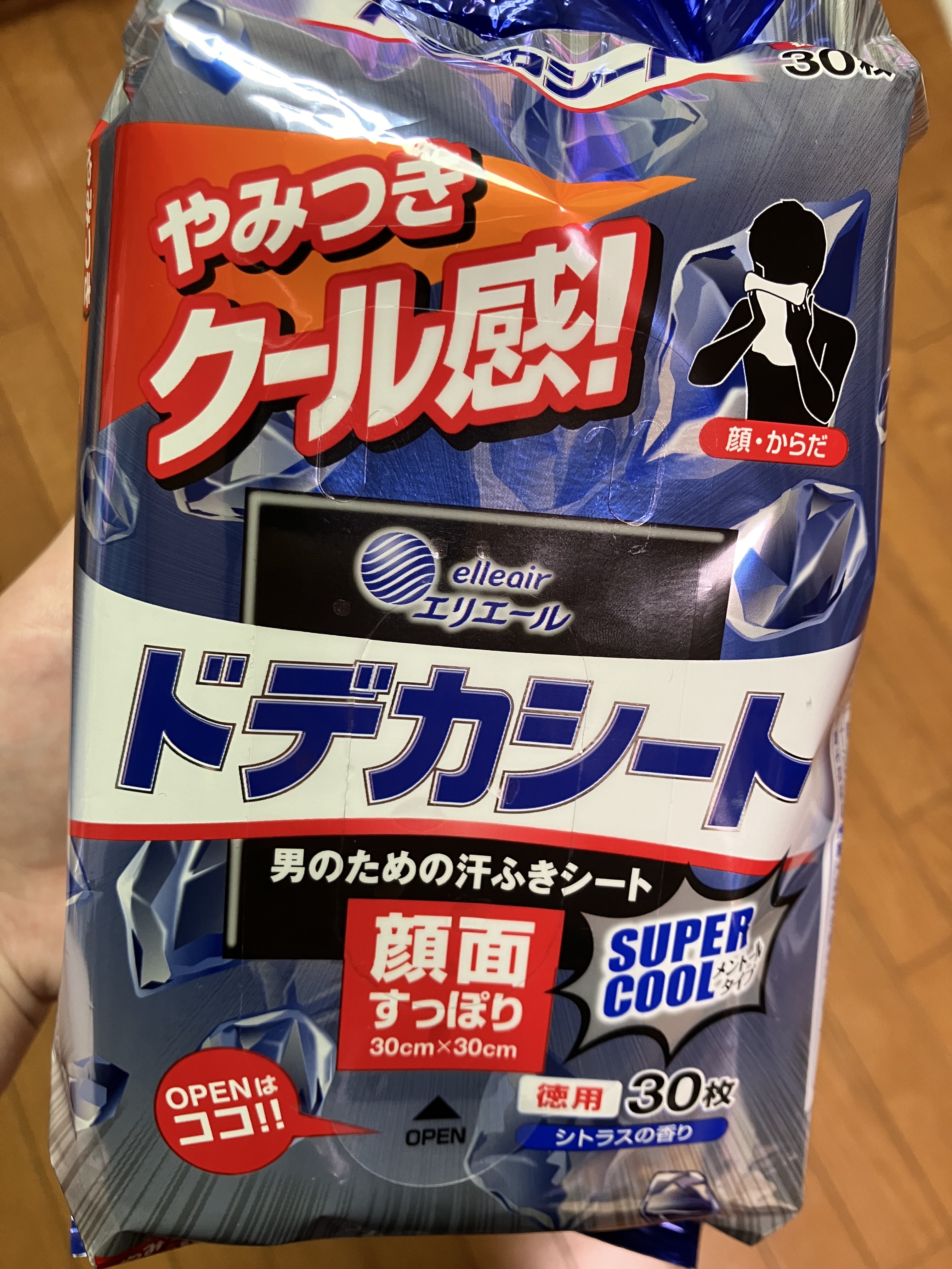 ドデカシート/エリエール/ボディシートを使ったクチコミ（1枚目）