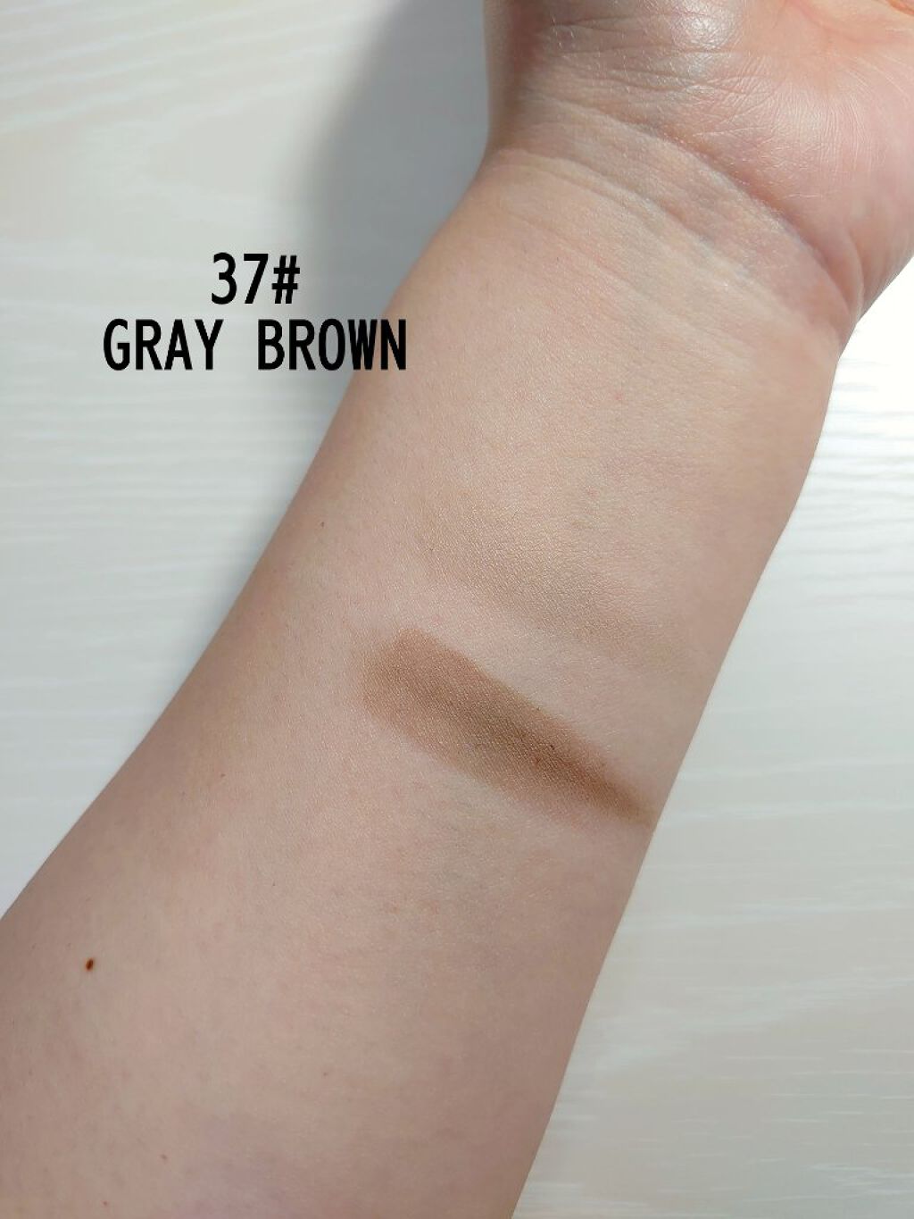 アイブロウパウダー 37 BROWN/#4me by GU/パウダーアイブロウを使ったクチコミ（3枚目）