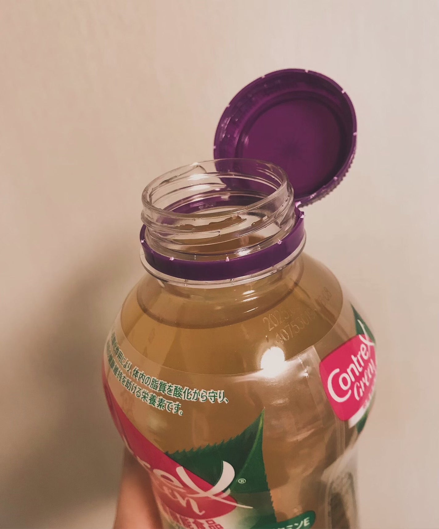 Contrex Green マンゴー&パッションフルーツ グリーンティーフレーバー/コントレックス/ドリンクを使ったクチコミ(6枚目)