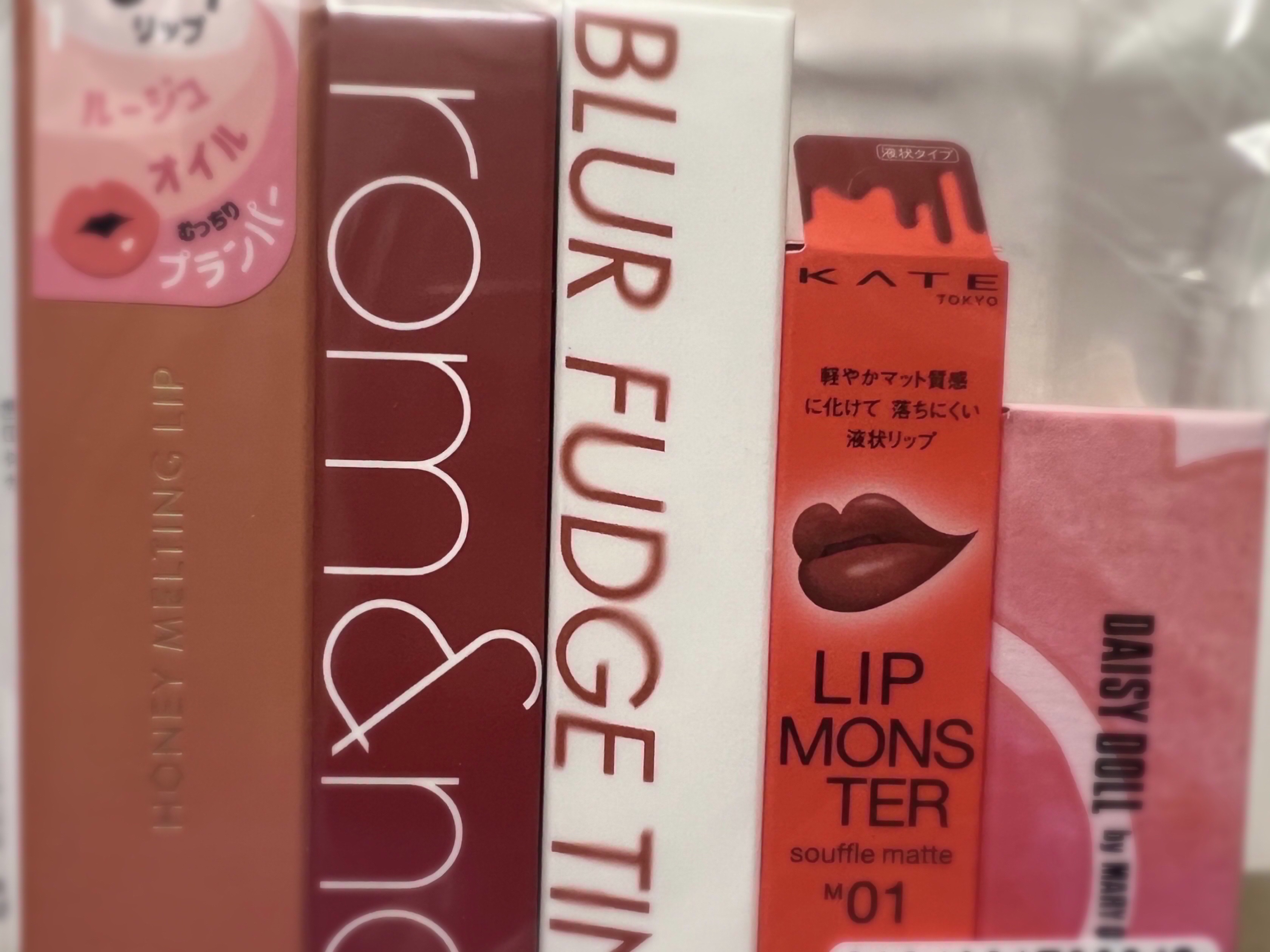リップモンスター スフレマット/KATE/口紅を使ったクチコミ（3枚目）