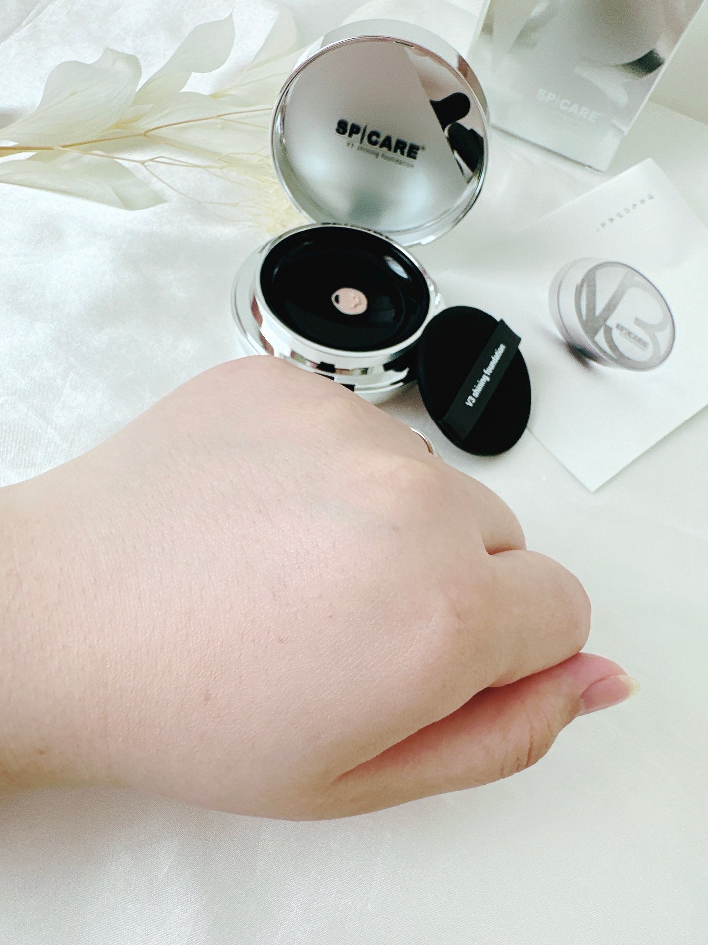 V3シャイニングファンデーション/SPICARE/クッションファンデーションを使ったクチコミ(6枚目)