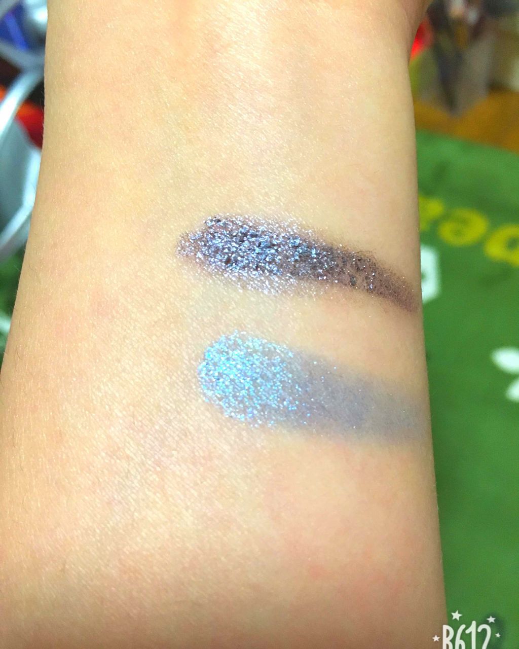 ヴィセ アヴァン シングルアイカラー/Visée/単色アイシャドウを使ったクチコミ（2枚目）